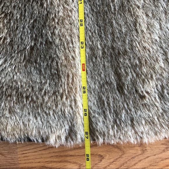 GAP reversible zip vest - Picture 5 of 11